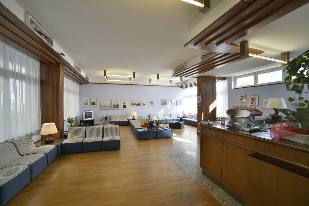 Hotel Mistral Oristano Dış mekan fotoğraf